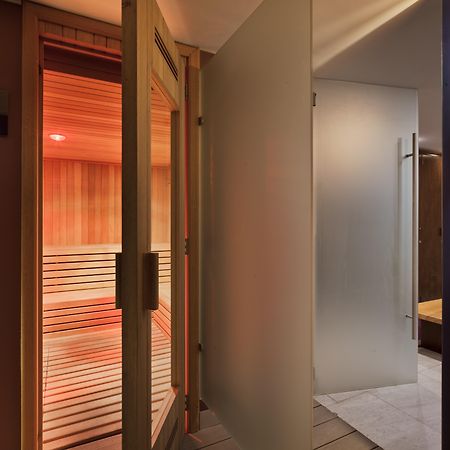 Las Suites Campos Eliseos Città del Messico Esterno foto