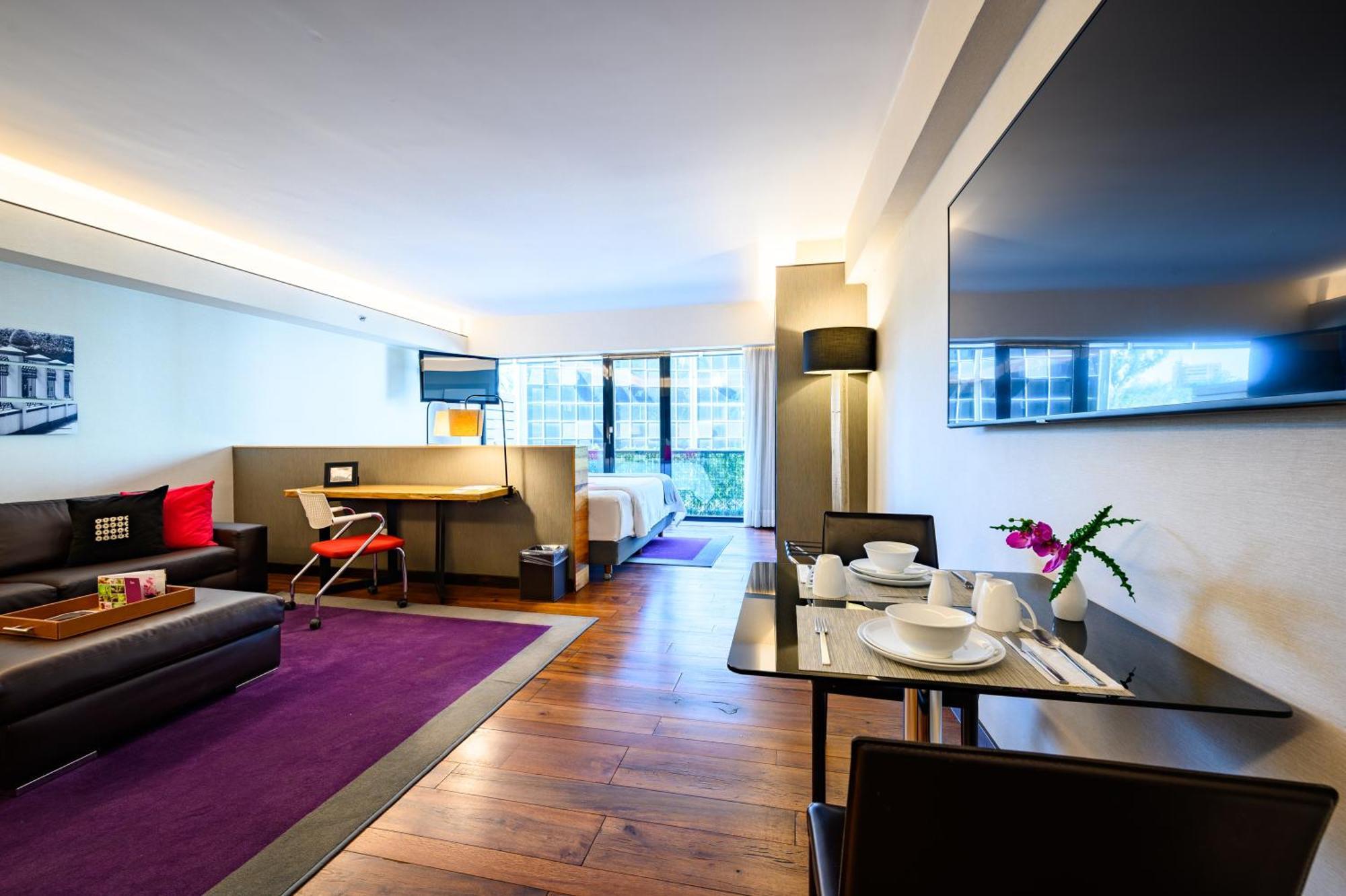 Las Suites Campos Eliseos Città del Messico Esterno foto